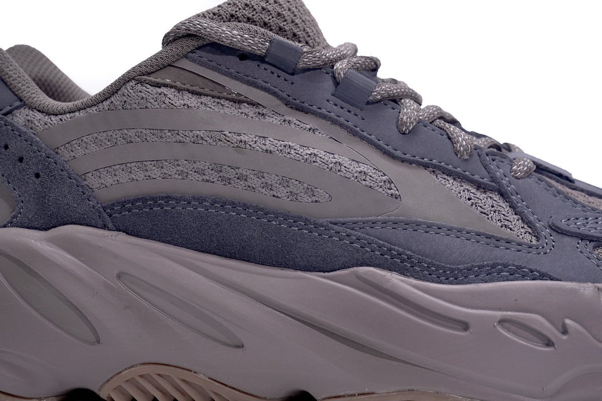 adidas Yeezy Boost 700 V2 Enflame Amber Mauve - Image 5