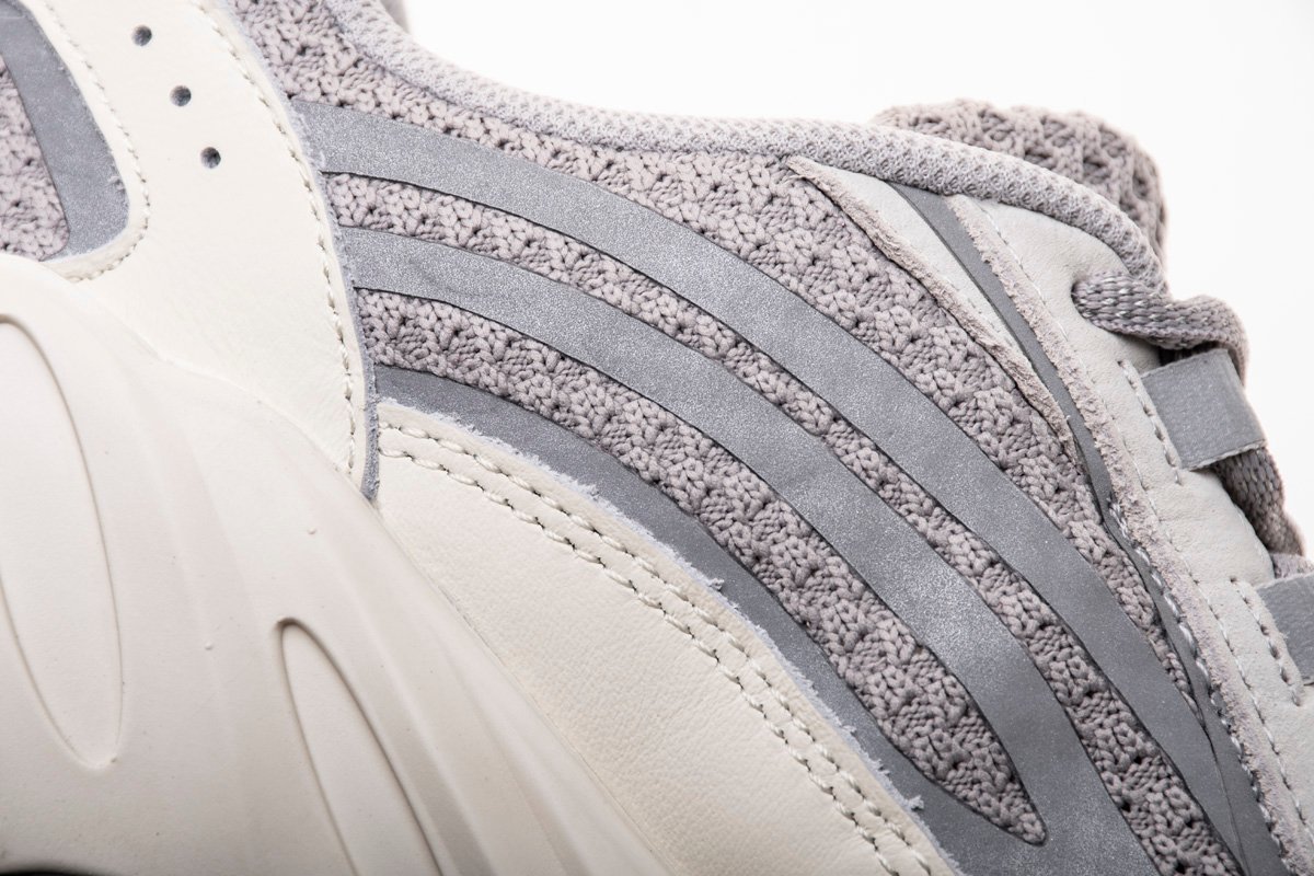 Adidas Yeezy Boost 700 V2 Static - Image 15