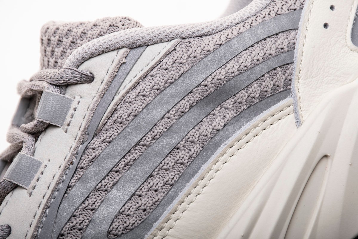 Adidas Yeezy Boost 700 V2 Static - Image 14