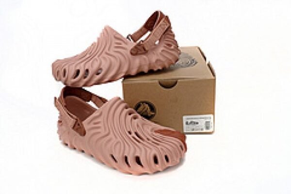 207393-6RL Saleke Bembury x Crocs Pollex Clog Pink - Image 2