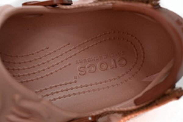 207393-6RL Saleke Bembury x Crocs Pollex Clog Pink - Image 5