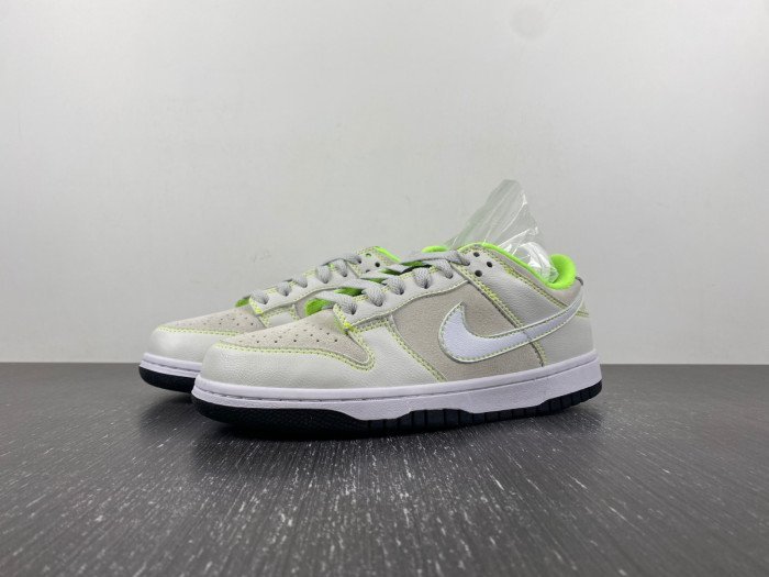Nike Dunk Low University of Oregon PE (2023)FQ7260-001 - Image 3