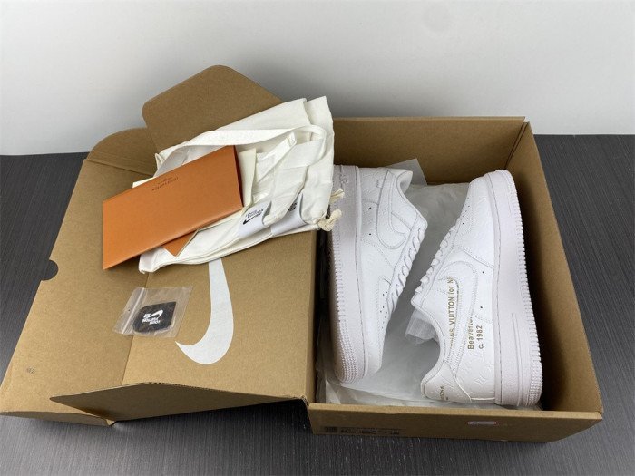 NIKE AIR FORCE1?07 SNEAKERS WHITE - Image 4