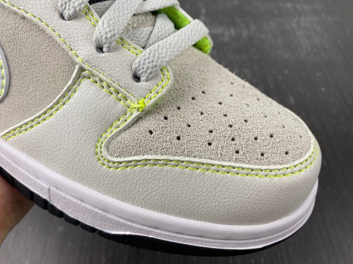 Nike Dunk Low University of Oregon PE (2023)FQ7260-001 - Image 12