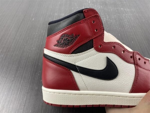 Air Jordan 1 High OG ?Chicago Reimagined? DZ5485-612 - Image 2