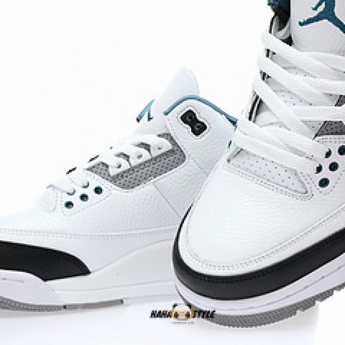 Air Jordan 3 Retro 136064-660 - Image 5