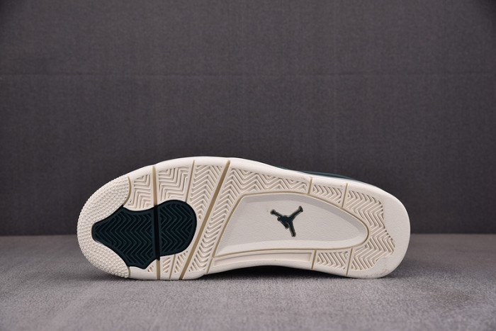 Air Jordan 4 RM WMNS ?Oxidized Green? FQ7940-300 - Image 4