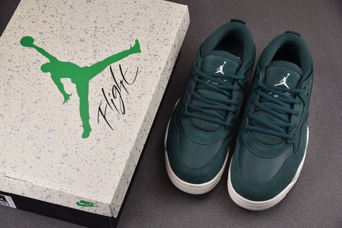 Air Jordan 4 RM WMNS ?Oxidized Green? FQ7940-300 - Image 7