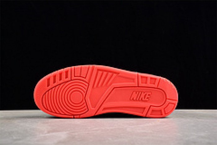 Air Jordan FN0344-001 - Image 4