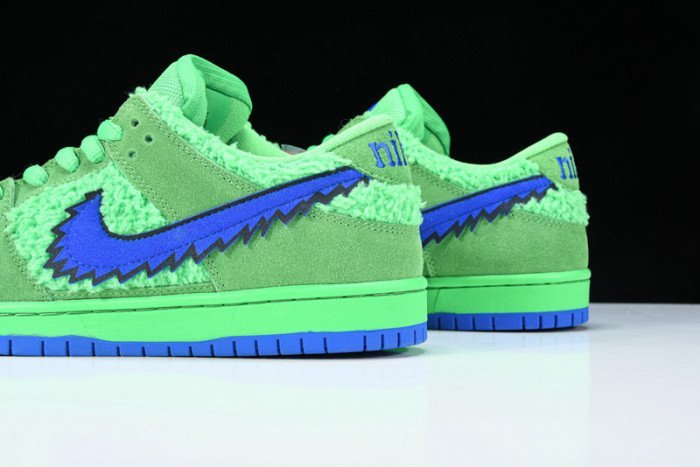 Grateful Dead x Nike SB Dunk Low ?Green Bear? CJ5378-300 - Image 27
