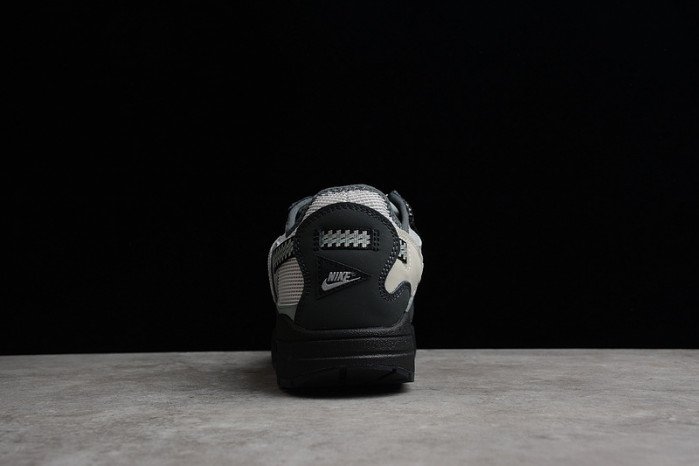 MAX 1 TS Travis Scott x Nike Air Max 1 DO9392-001 - Image 4