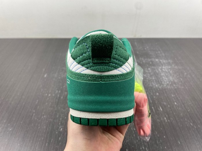 Nike Dunk Low Disrupt DH4402-001 - Image 4