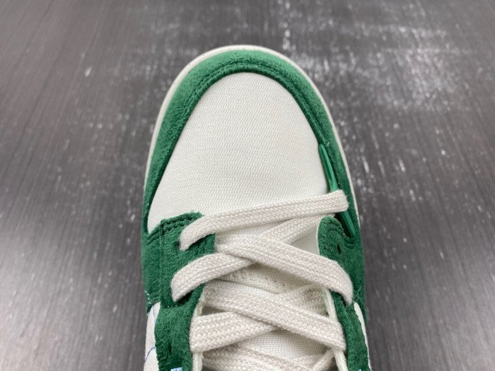 Nike Dunk Low Disrupt DH4402-001 - Image 9