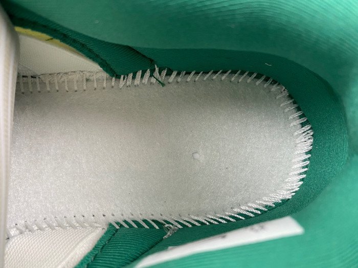 Nike Dunk Low Disrupt DH4402-001 - Image 10