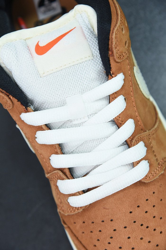 Nike Dunk Low Wheat DH1319-200 - Image 4