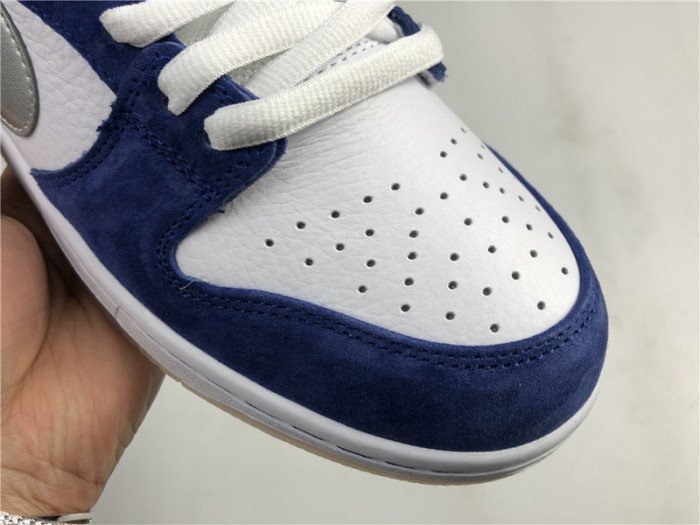 Nike Dunk SB Low Ishod Wair ?BMW? 839685-416 - Image 8