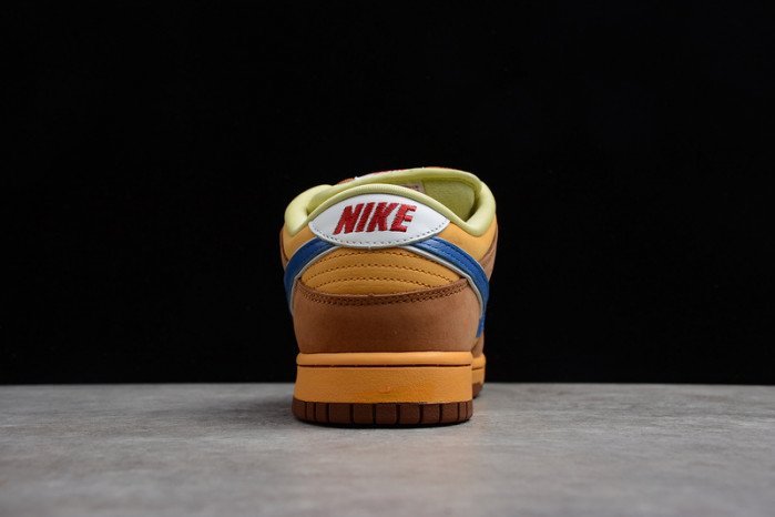 Nike SB Dunk Low Newcastle Brown Ale 313170-741 - Image 4