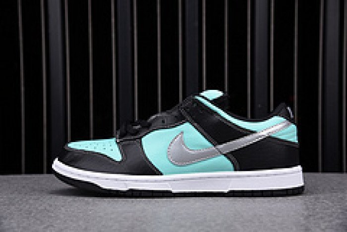 Nike SB x Diamond Dunk Hi Tiffany 304292-402 - Image 13