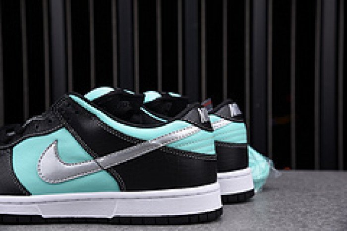 Nike SB x Diamond Dunk Hi Tiffany 304292-402 - Image 8
