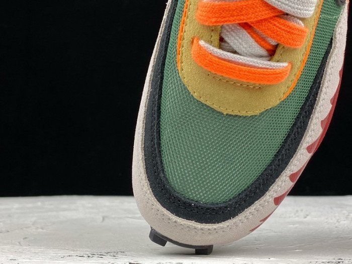 Sacai x Nike LdWaffle Big Shark BV0073-081 - Image 12