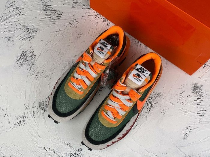 Sacai x Nike LdWaffle Big Shark BV0073-081 - Image 6