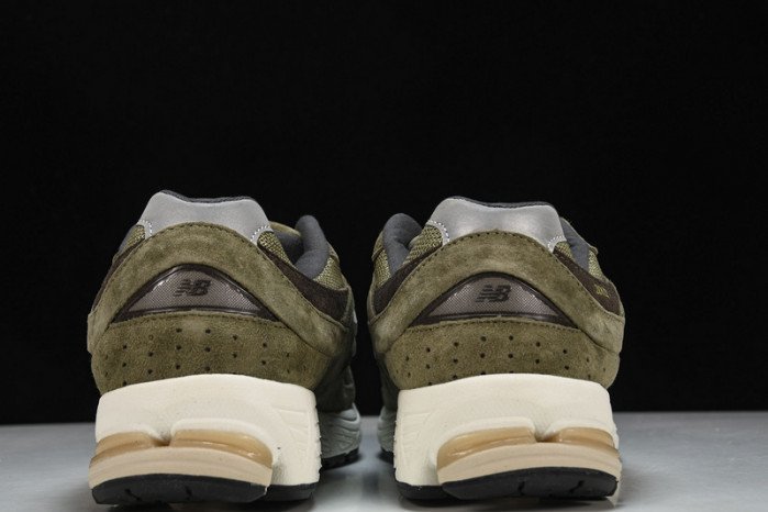 New Balance 2002R?Refined Future M2002RHN - Image 2