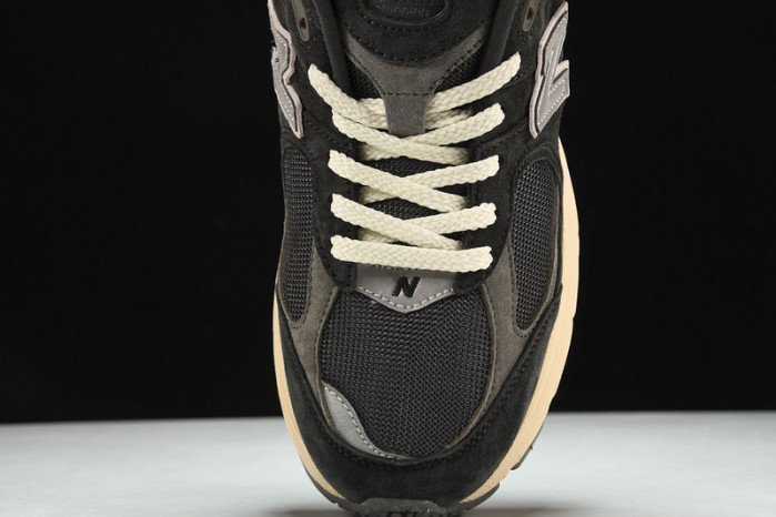 NEW BALANCE Q26 New Balance M2002RHO - Image 2