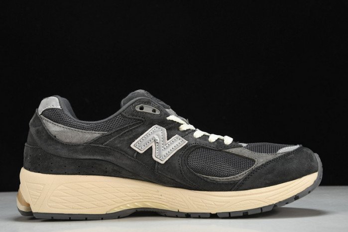 NEW BALANCE Q26 New Balance M2002RHO - Image 10