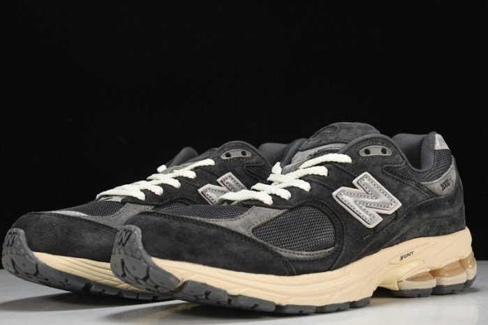 NEW BALANCE Q26 New Balance M2002RHO - Image 5
