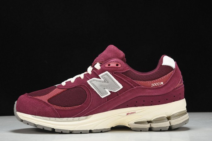 New Balance 2002R?Refined Future M2002RHA
