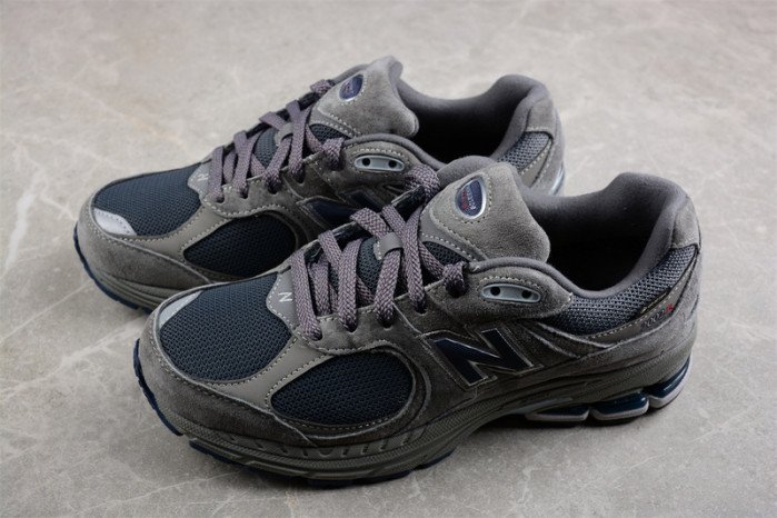 New Balance 2002R Gore-Tex ?Castlerock? M2002RXC - Image 9