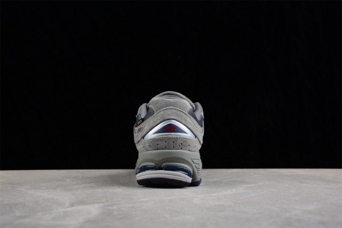 New Balance 2002R Gore-Tex ?Castlerock? M2002RXC - Image 2