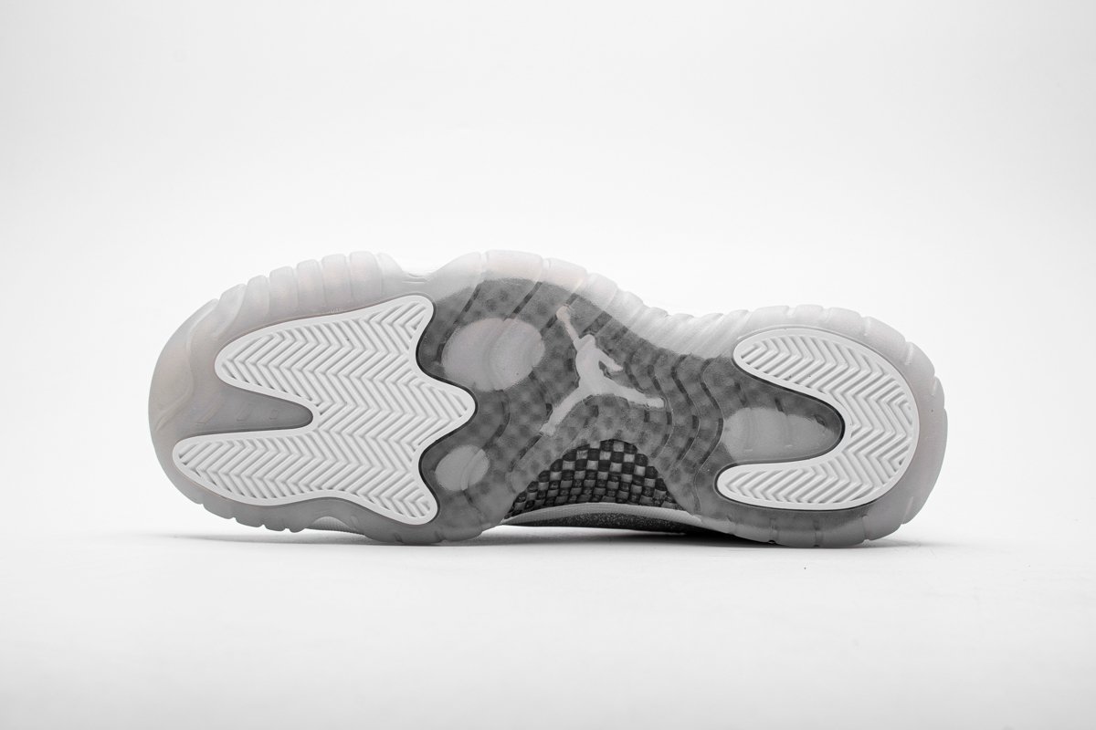 Air Jordan 11 Retro White Metallic Silver - Image 4