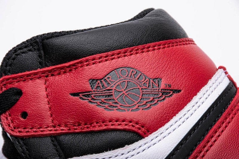 Air Jordan 1 Black Toe High OG - Image 12