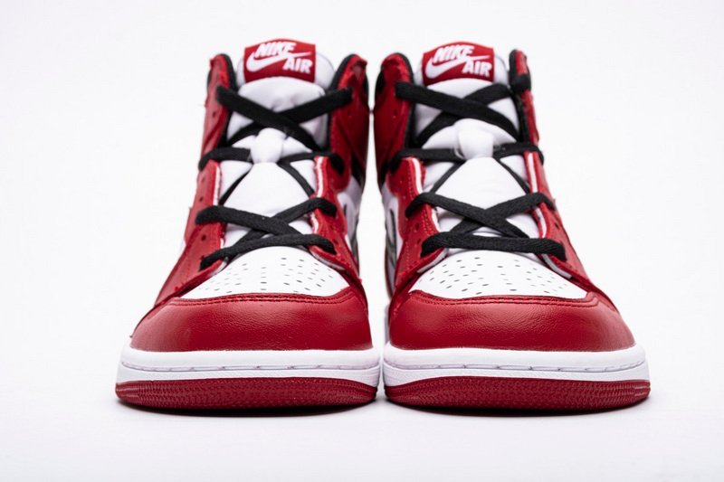 Air Jordan 1 High OG Chicago - Image 2