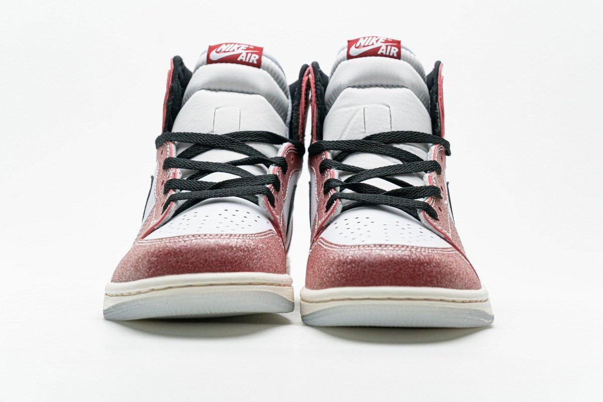 Air Jordan 1 Retro High OG Trophy Room - Image 3