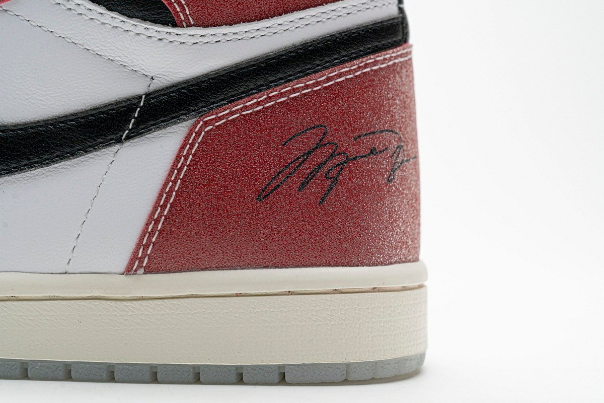Air Jordan 1 Retro High OG Trophy Room - Image 11