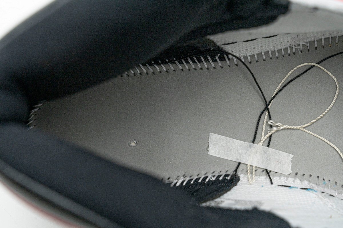 Air Jordan 1 Retro High OG Trophy Room - Image 12