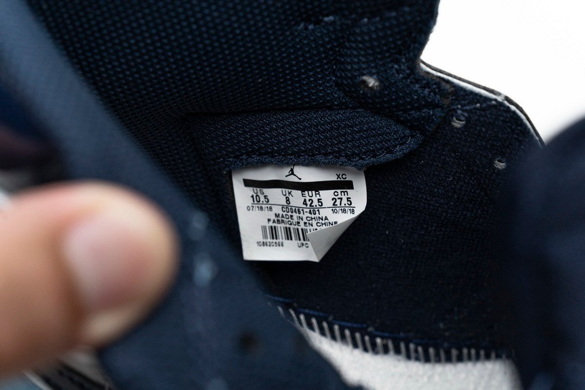 Air Jordan 1 Retro High OG UNC Patent - Image 11