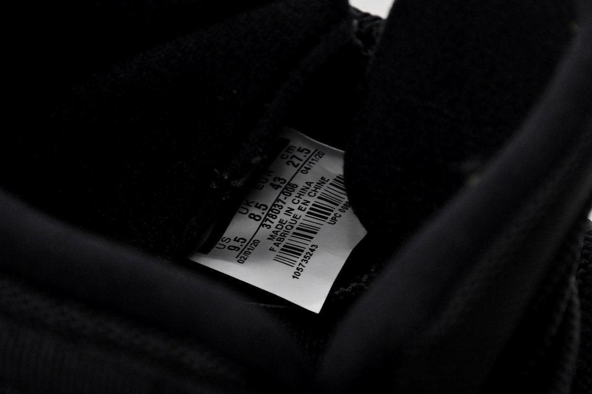 Air Jordan 11 Retro Gamma Blue - Image 4