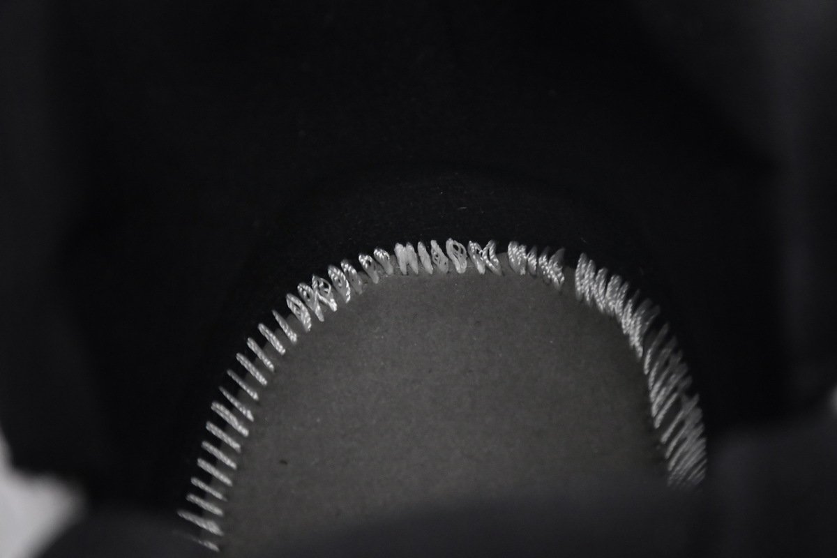 Air Jordan 11 Retro Legend Blue - Image 3