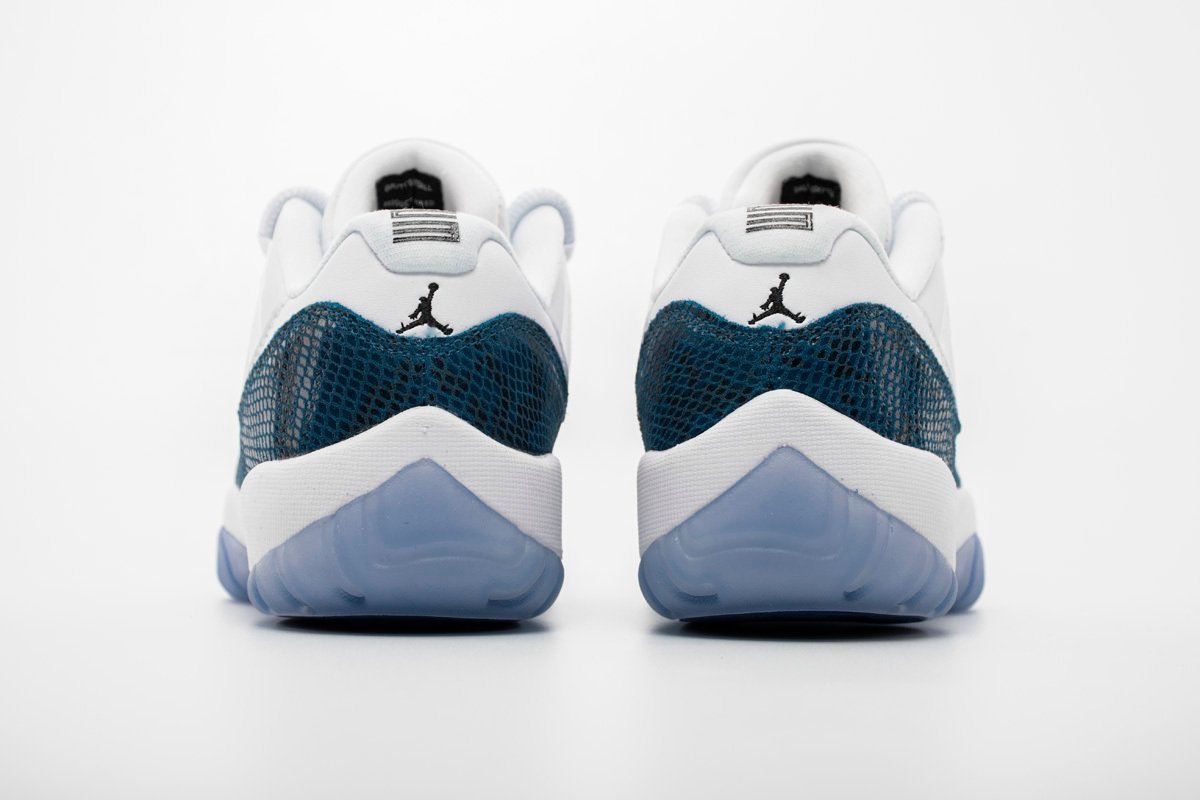 Air Jordan 11 Retro Low Snake Navy - Image 3