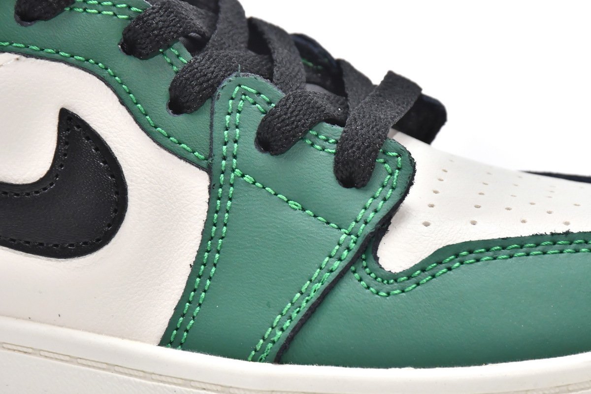 Air Jordan 1 Mid PS Pine Green?Kids? - Image 11