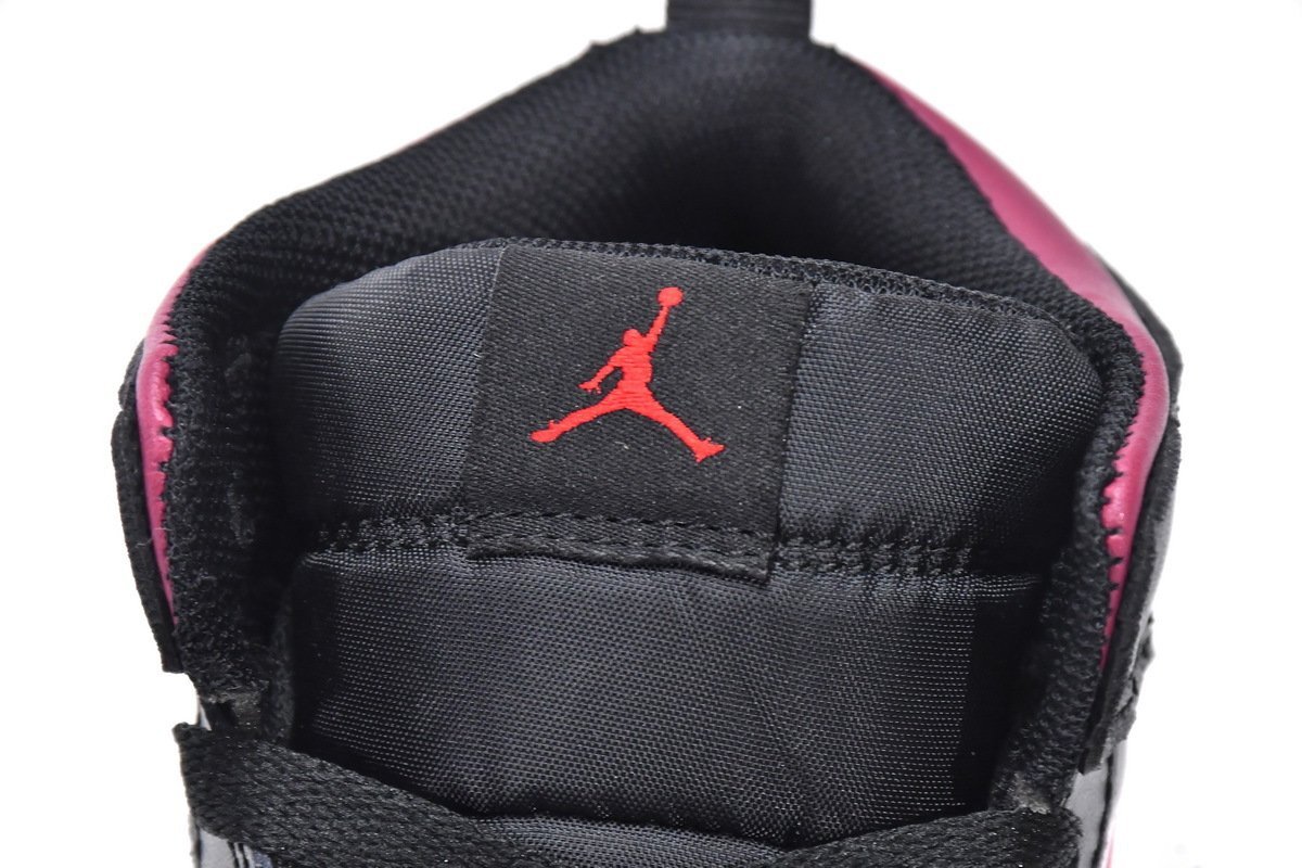Air Jordan 1 Mid PS Red Black Toe?kids? - Image 5