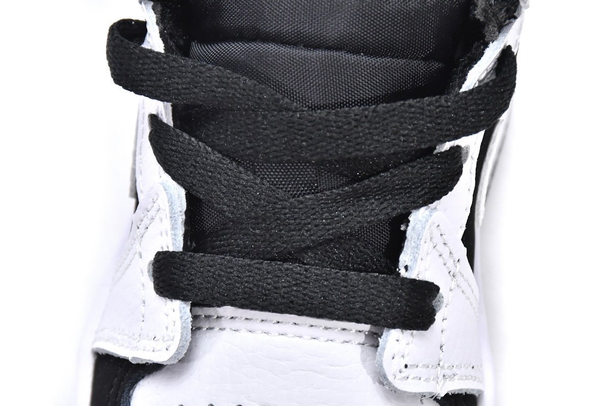 Air Jordan 1 Mid PS Tuxedo?Kids? - Image 6