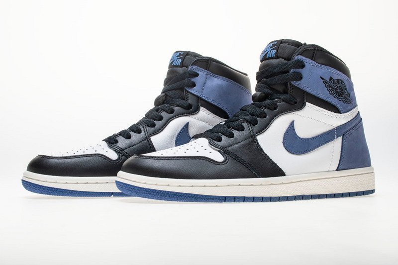 Air Jordan 1 Retro High Blue Moon - Image 2