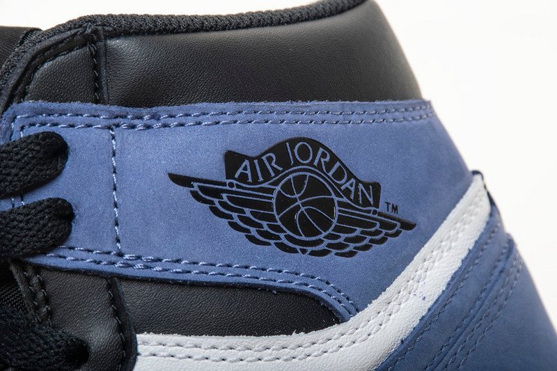 Air Jordan 1 Retro High Blue Moon - Image 9