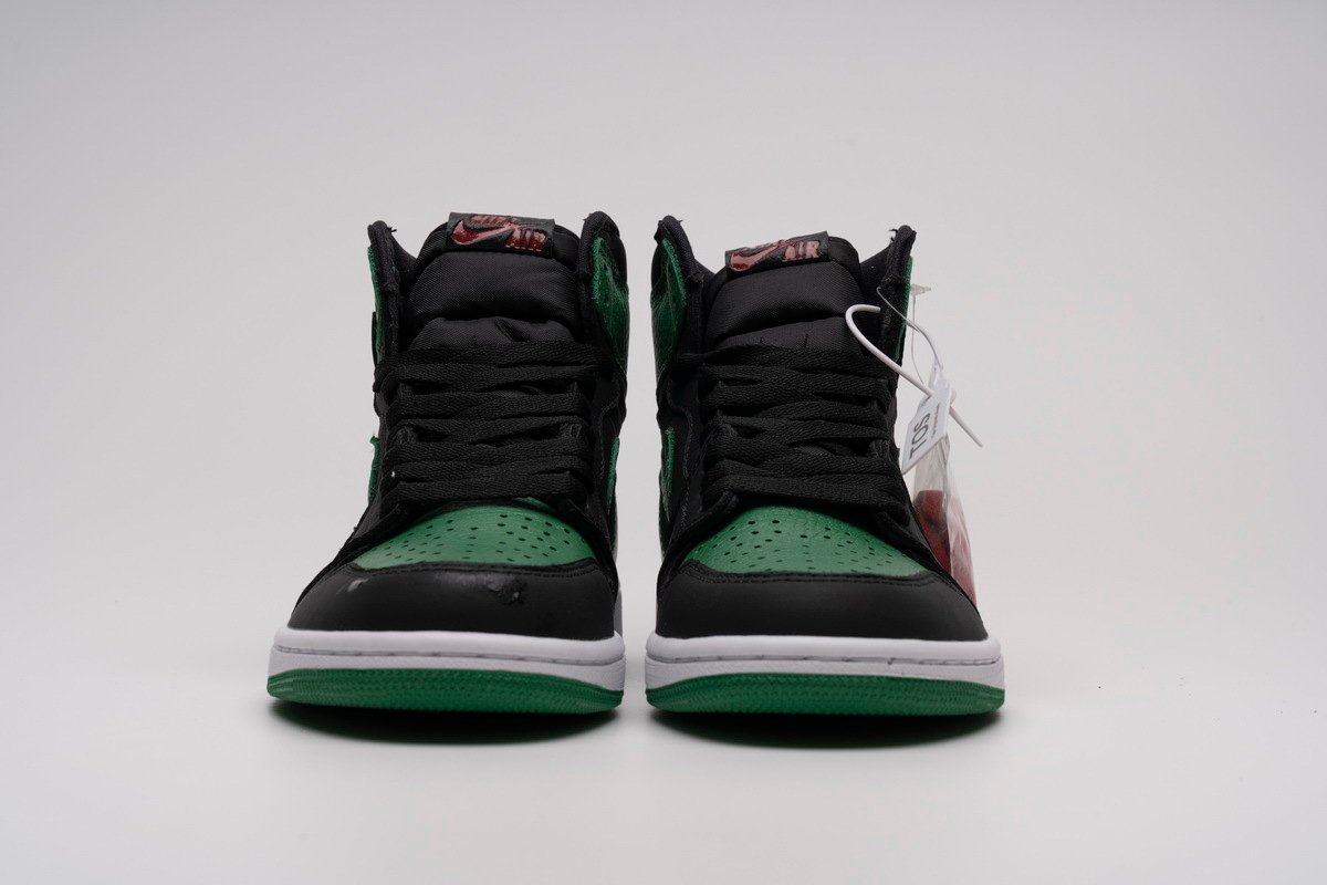 Air Jordan 1 Retro High OG Pine Green - Image 2