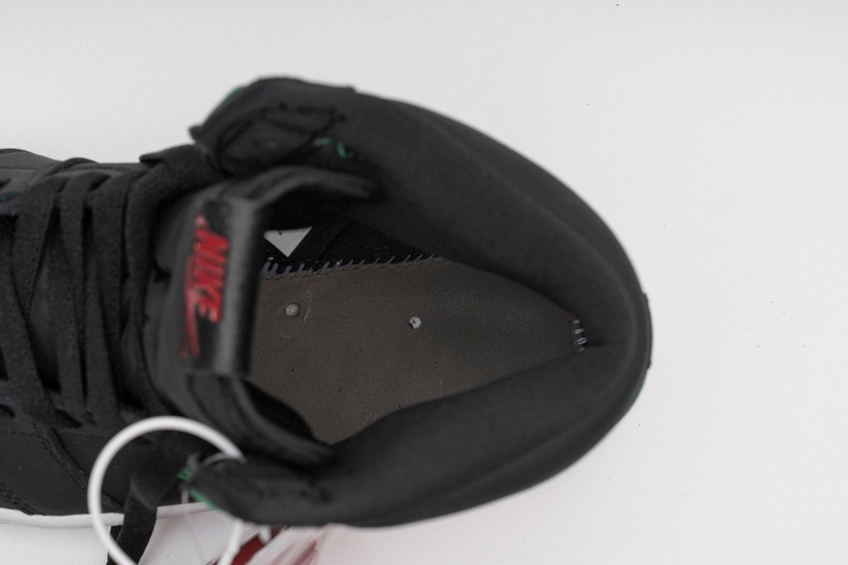 Air Jordan 1 Retro High OG Pine Green - Image 11