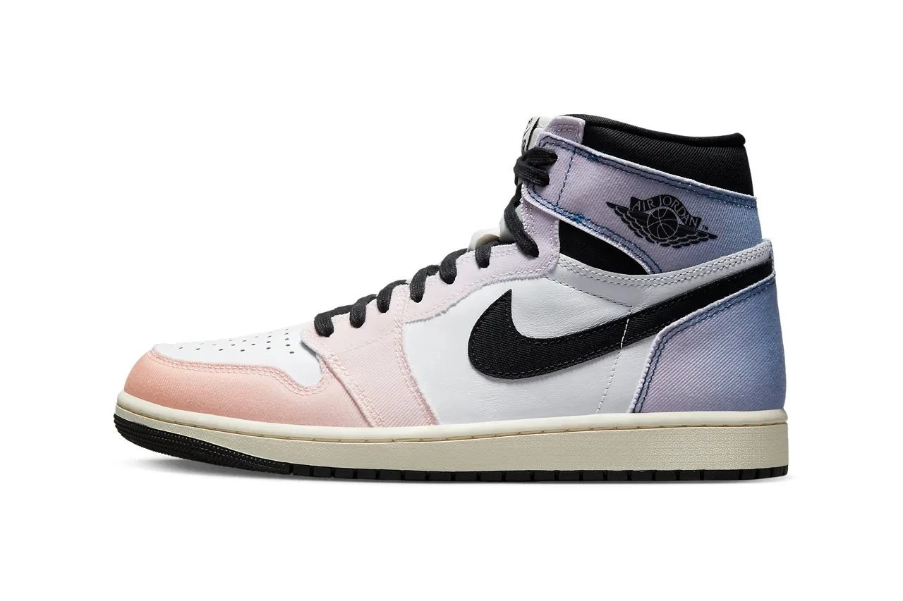 Air Jordan 1 Retro High OG Skyline